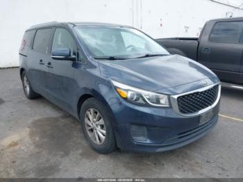  Salvage Kia Sedona