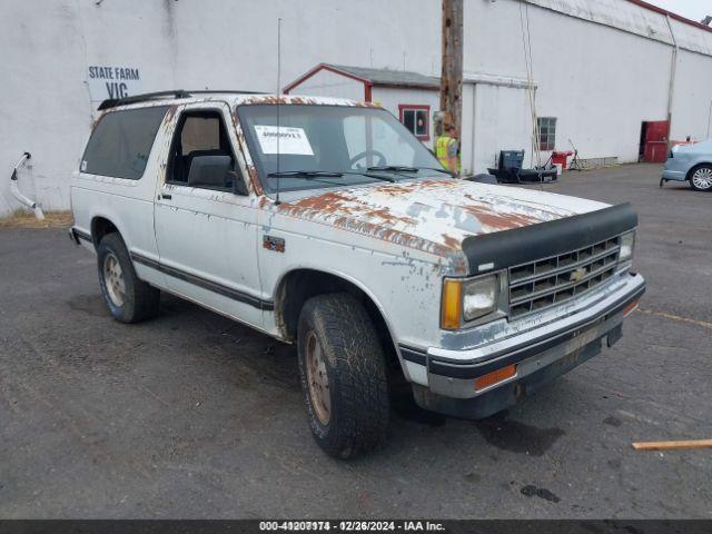  Salvage Chevrolet Blazer