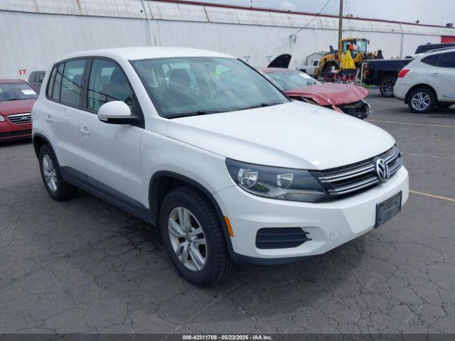  Salvage Volkswagen Tiguan