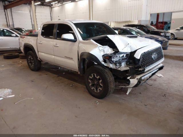  Salvage Toyota Tacoma