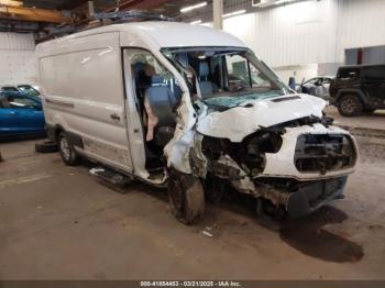  Salvage Ford Transit