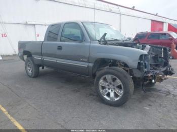  Salvage Chevrolet Silverado 1500