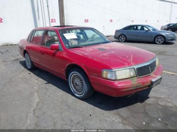  Salvage Lincoln Continental
