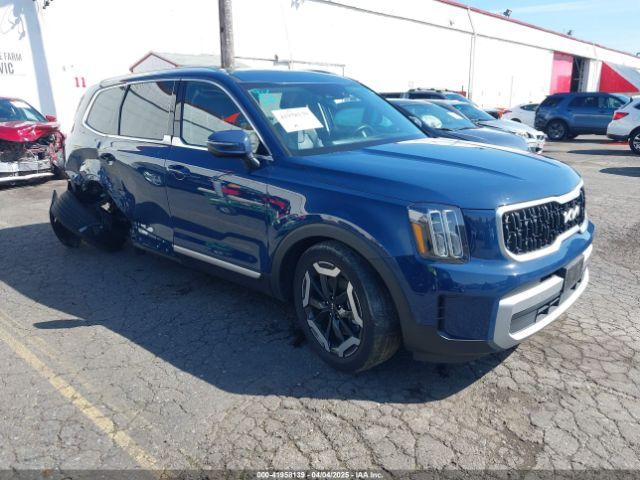  Salvage Kia Telluride