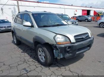  Salvage Hyundai TUCSON