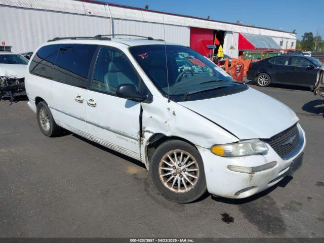  Salvage Chrysler Town & Country