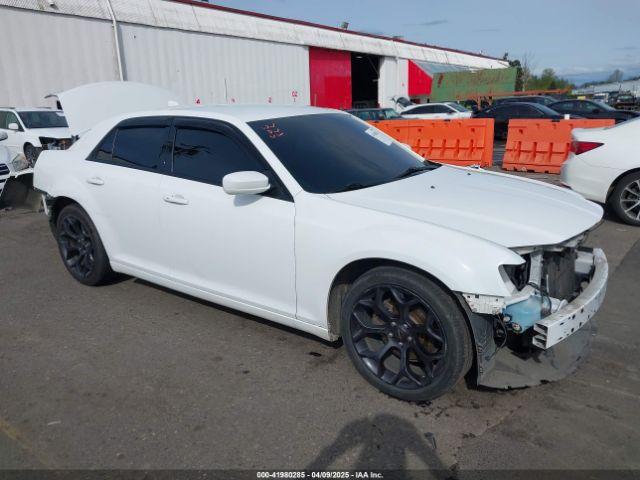  Salvage Chrysler 300