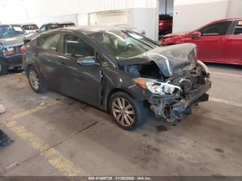  Salvage Kia Forte