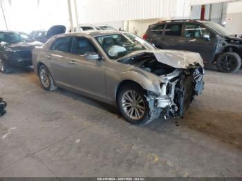  Salvage Chrysler 300c