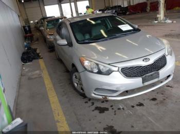  Salvage Kia Forte