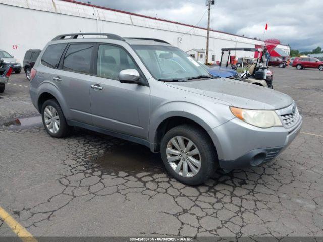  Salvage Subaru Forester
