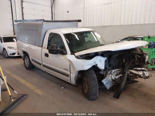 Salvage Chevrolet Silverado 1500