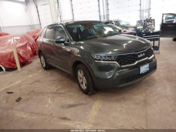  Salvage Kia Sorento