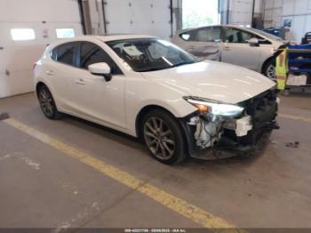  Salvage Mazda Mazda3