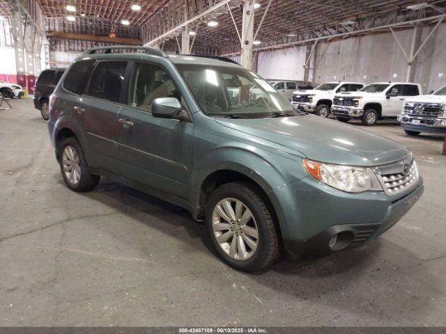  Salvage Subaru Forester