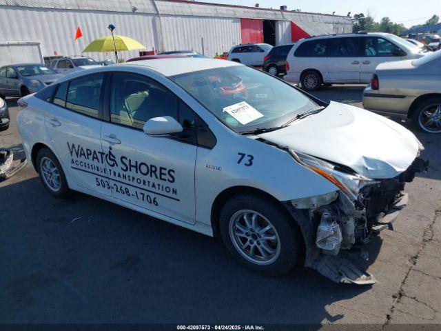  Salvage Toyota Prius