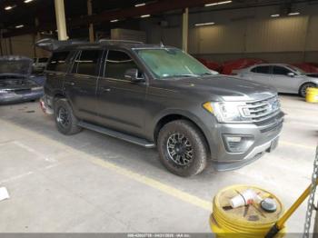  Salvage Ford Expedition