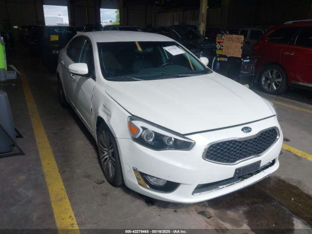  Salvage Kia Cadenza