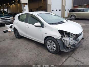  Salvage Toyota Prius c