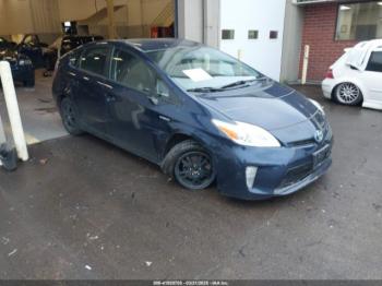  Salvage Toyota Prius