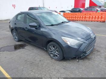  Salvage Toyota Yaris