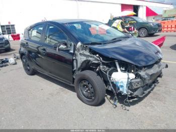  Salvage Toyota Prius c