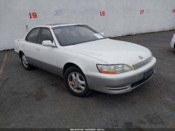  Salvage Lexus Es