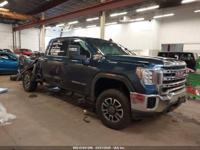  Salvage General Motors Sierra 2500HD