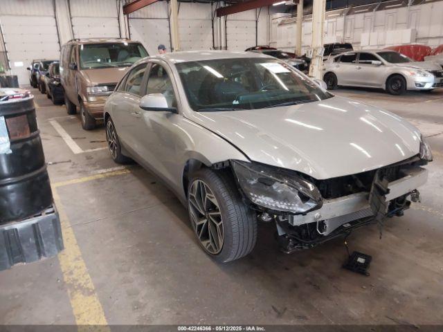  Salvage Hyundai Ioniq