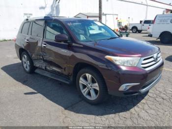  Salvage Toyota Highlander
