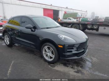  Salvage Porsche Macan