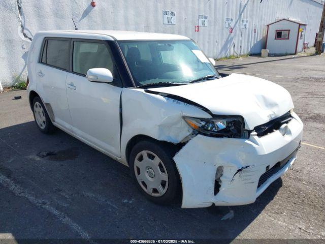  Salvage Scion xB