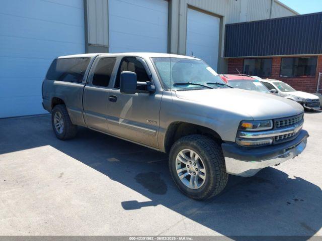  Salvage Chevrolet Silverado 1500