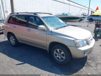  Salvage Toyota Highlander