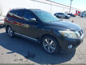  Salvage Nissan Pathfinder