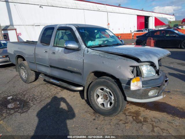  Salvage Toyota Tundra
