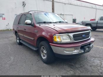  Salvage Ford Expedition