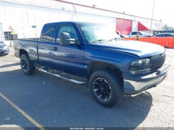  Salvage Chevrolet Silverado 1500