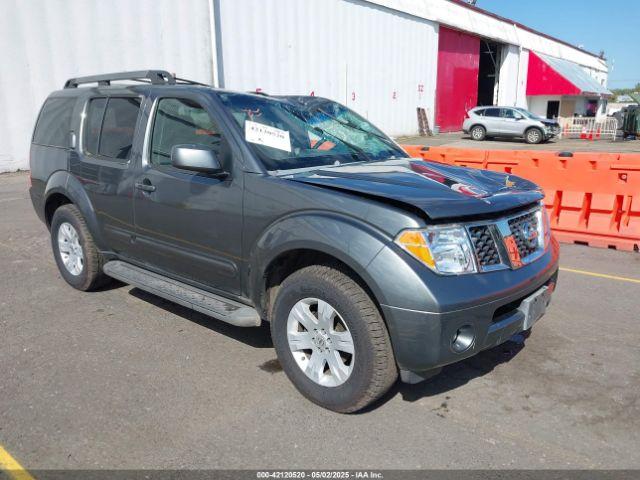  Salvage Nissan Pathfinder