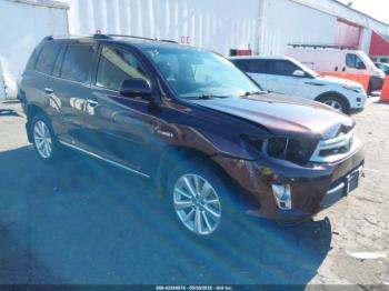  Salvage Toyota Highlander