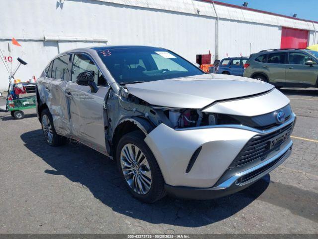  Salvage Toyota Venza