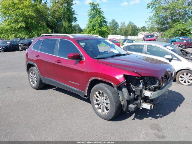  Salvage Jeep Cherokee