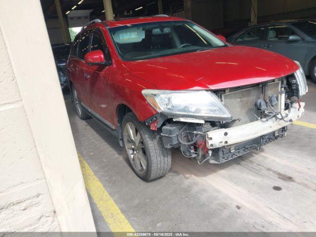 Salvage Nissan Pathfinder
