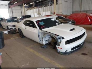  Salvage Dodge Challenger