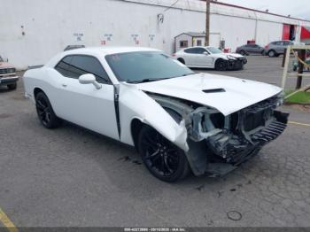  Salvage Dodge Challenger