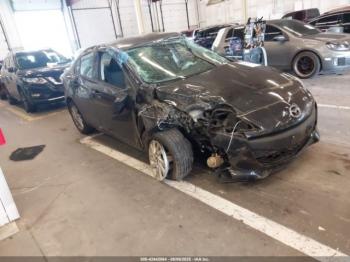  Salvage Mazda Mazda3