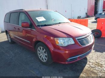  Salvage Chrysler Town & Country