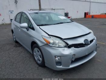  Salvage Toyota Prius