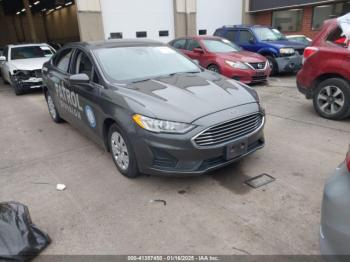  Salvage Ford Fusion