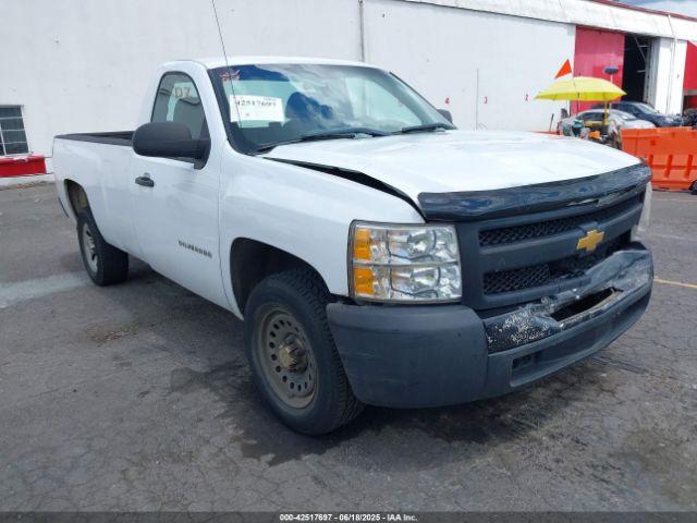  Salvage Chevrolet Silverado 1500
